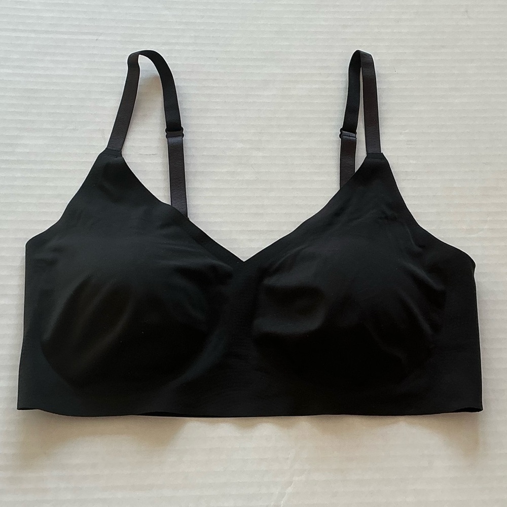 True & Co The True Body Triangle Convertible Strap Bralette View 4